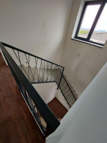 kovové zábradlie BEAM mpb9